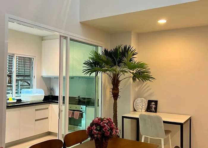 Entire 3br Townhome, Pool, Sukhumvit, Bts&mrt Asok