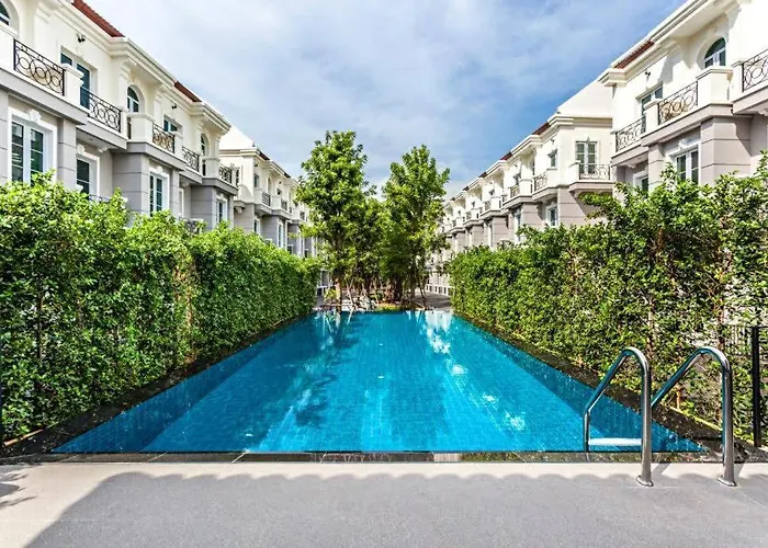 Entire 3br Townhome, Pool, Sukhumvit, Bts&mrt Asok Casa vacanze Bangkok